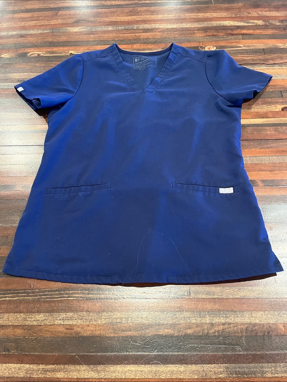 Figs Navy Blue V-Neck Scrub top small